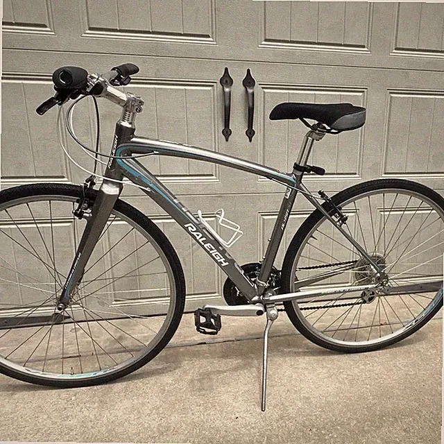 Raleigh Alusa 700C Hybrid Bike 18.5in 21-Speed V-Brake Kickstand Cage