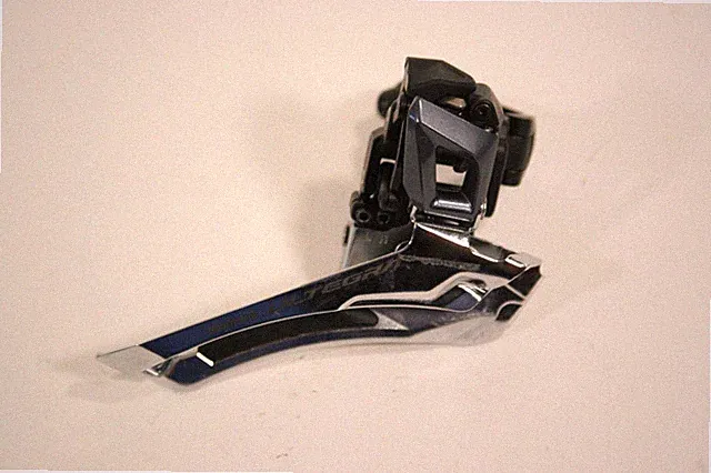 Shimano Ultegra FD-R8000 Road Front Derailleur Clamp-On 31.8mm 2x11-speed R8k31